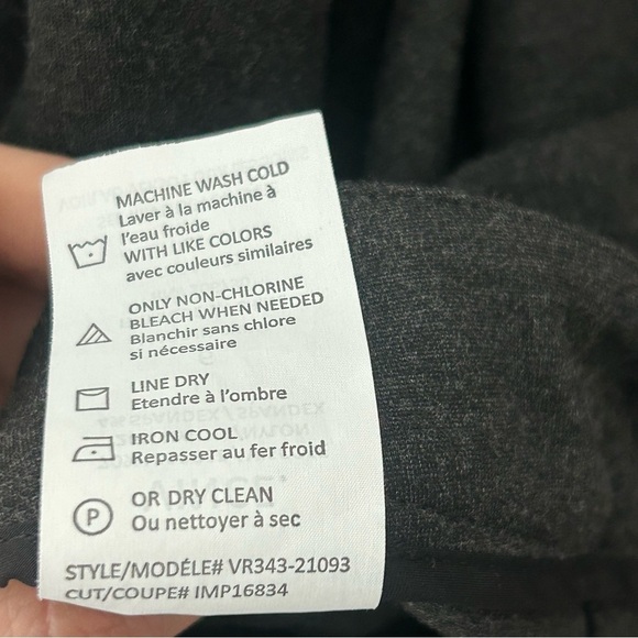 VINCE dark charcoal gray stretchy ski pants Sz 6 NWOT - Picture 10 of 14